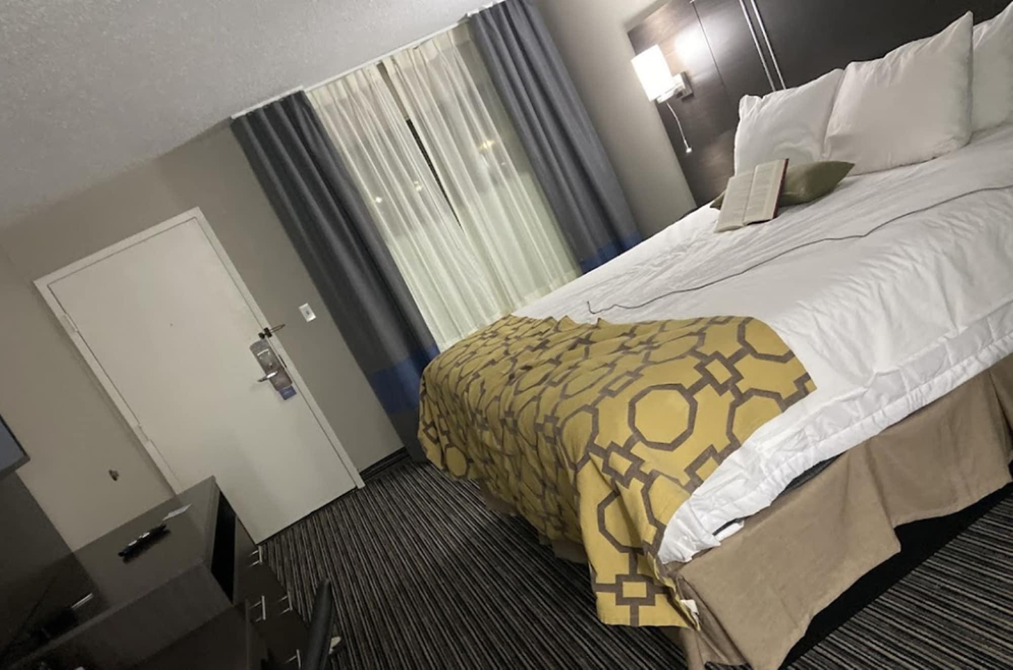 Baymont by Wyndham Topeka Zewnętrze zdjęcie